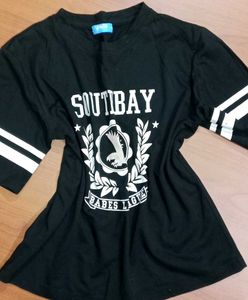 Black Crop Graphic T-Shirt