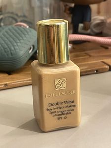Estee Lauder Double Wear Foundation