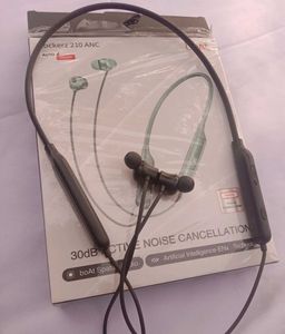 Wireless Neckband Earphones
