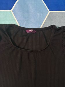 Black Ribbed Top