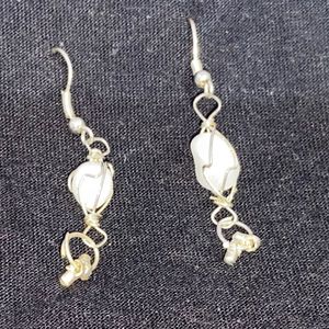 White Stone Necklace &amp; Earring Set