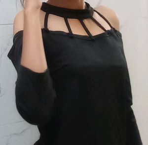 Chic Black Cold Shoulder Top