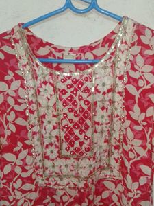 Pink &amp; White Embroidered Cotton Top - XL