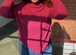 Maroon Ribbed Knit Top