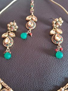 Gold Jewelry Set