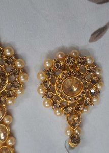 Choker Set With Mang Tika