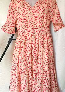 Vintage-Inspired Red Floral Long Dress