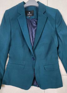 VAN HEUSEN Lead Lady Blazer