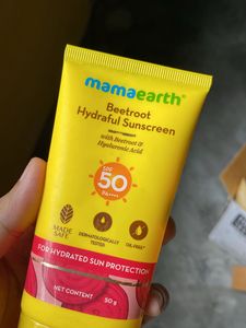 Mamaearth Beetroot Hydraful Sunscreen