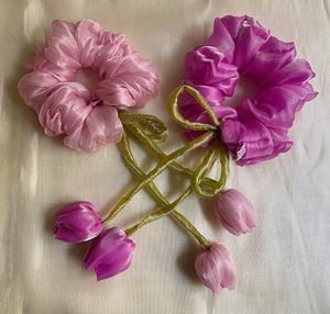 Tulip Large Scrunchie