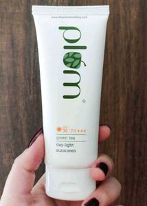 Plum Green Tea Sunscreen SPF 35