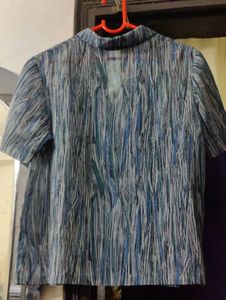 Abstract Blue Green Wavy Stripe Collared Shirt