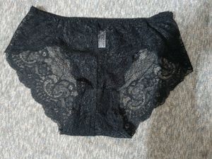 Black Front Hook Bra With Panty