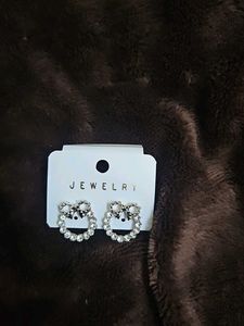 Sparkling Bow Earrings