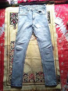 Jeans And Pants For Boys