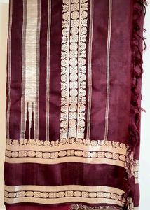 Maroon Dupatta with Gold Detailing