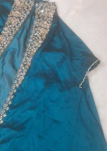 Elegant kaftan style shrug