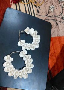beautiful white pearl earrings