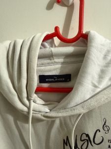 White Graphic Print Hoodie