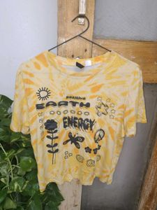 H&amp;M Yellow Tie-Dye Graphic Tee