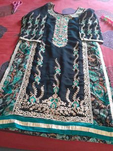 Elegant Embroidered Salwar Kameez