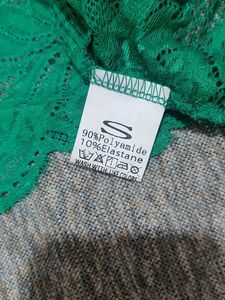 Stylecast Green Lace Long Sleeve Top