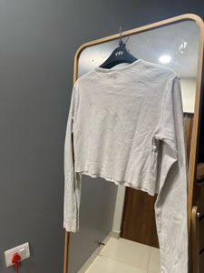 Medium H&amp;M Cropped Cardigan - White