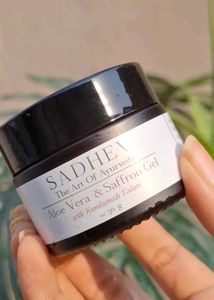 SADHEV ALOE VERA AND SAFFRON GEL