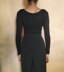 Black Ribbed Fitted Top