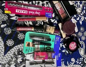 Blue Heaven Makeup Set
