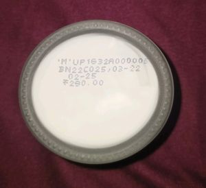 Lotus Herbals White Glow Gel Creme