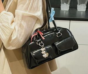 Black shoulder bag