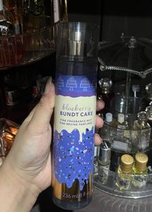 Bath & Body Works Blueberry Bundt Cake