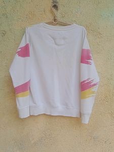 White Sweatshirt Of Kook N Keech