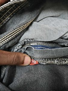 Ripped Wide-Leg Jeans