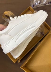 Vendoz 40White Sneakers water protection