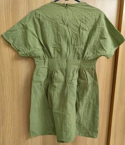 🌸 SHEIN Olive Green Button Down Dress