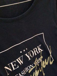 Graphic Print Tee
