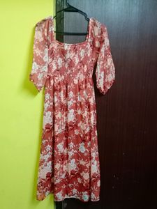 Fit n Flate Puff Sleeve Midi Dress