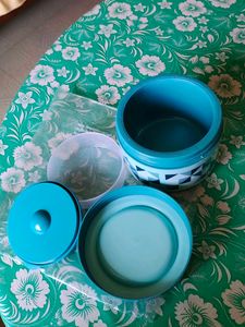 Blue Geometric Lunch Container