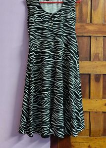 Sleeveless Umbrella Top For Girls