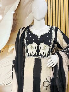 Black &amp; Beige Embroidered Salwar Kameez