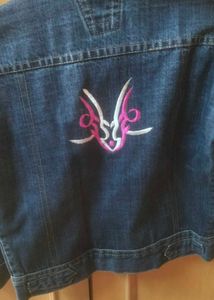 Denim Jacket - Stylish &amp; Trendy