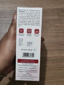 The Skin Story Beetroot &amp; Pomegranate Facewash