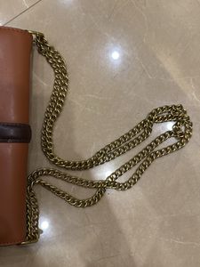 Two-Tone Chain Strap Bag