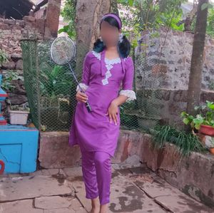 Shanti Priya Full Look From Om ShantiOm