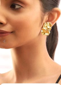 Gold Plated Classic Earrings.. 😍