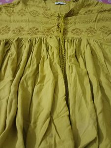Tokyo Talkies Top