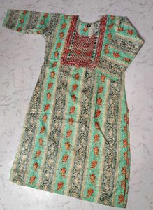 🆕 Excellent Embroidered Kurti For Women
