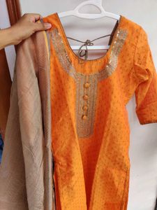 Readymade Suit Set
